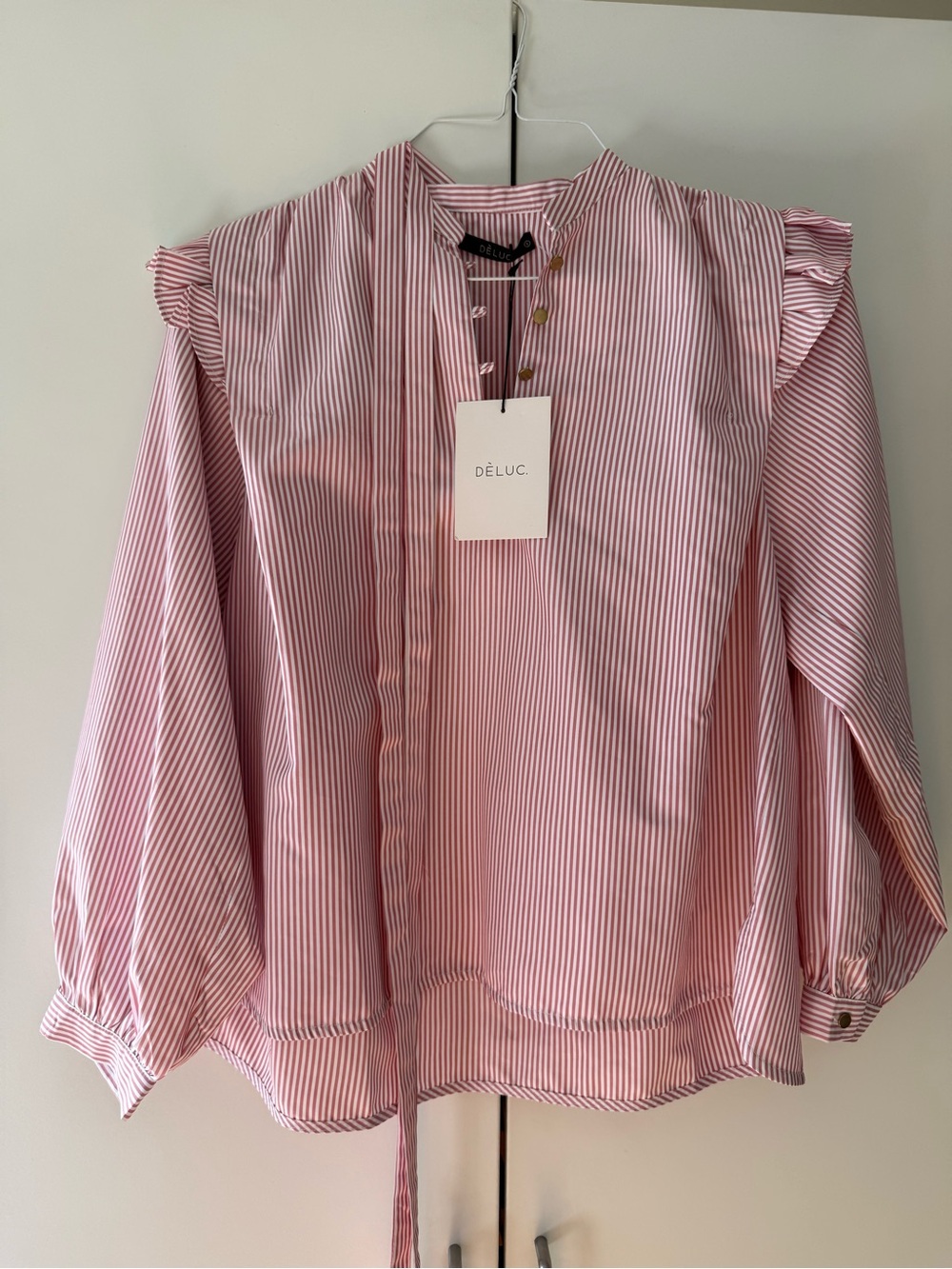 DÉLUC Pink & White Stripe Ruffle Blouse Size S NWT